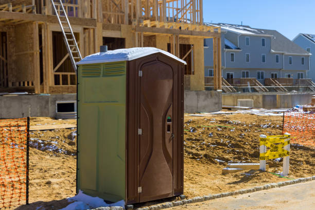 Best Portable toilet rental cost  in Leominster, MA